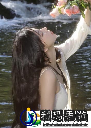 ysl口红水蜜桃色号:温润如玉所带来的甜美与活力的少女感!