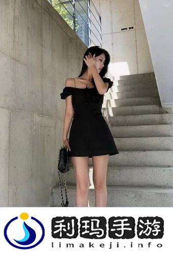 三年片在线观看免费版第三季：精彩内容层出不穷，真是让人欲罢不能！