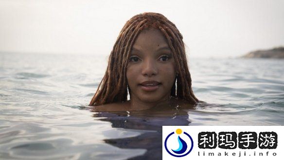 玩脱了！迪士尼大搞zzzq流失了32%的观众