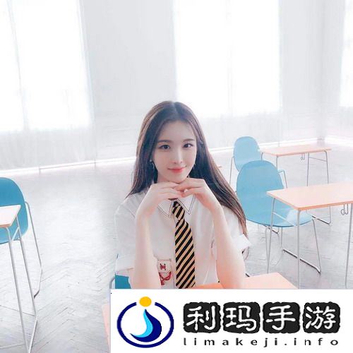 草莓香蕉菠萝蜜丝瓜怎么做：告别单调菜谱，厨房小白也能轻松驾驭！
