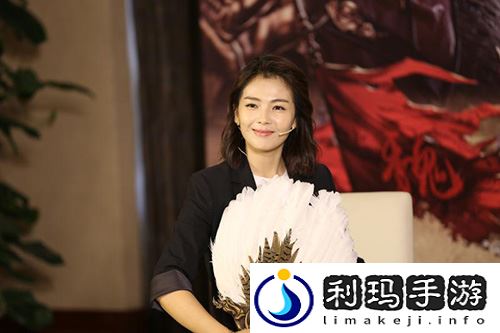 胡莱三国2刘涛现身发布会