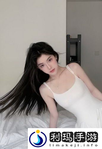 为什么国产精品㊙️麻豆免费版能走红网络：它以绝美画面和真情演绎重新定义国产作品！