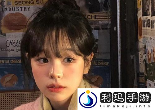 父亲有力挺送女儿的花园：花园里的深情-不凋零的父女记忆！