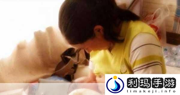一边喂奶一边挨CAO