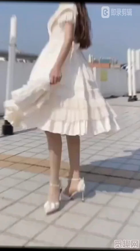 粉嫩无套白浆第一次jk