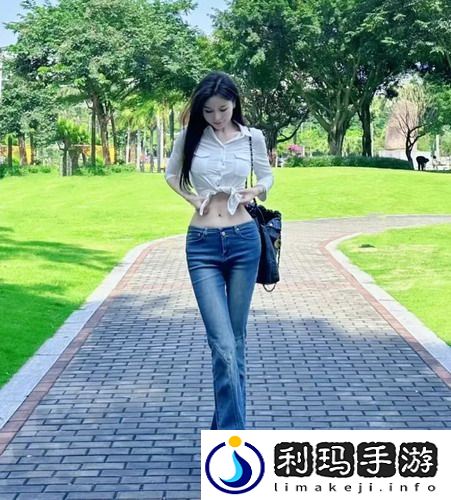 瞒着老公加班的HR中字：工作的无奈与加班的疲惫，HR是否有办法调整  生活节奏！