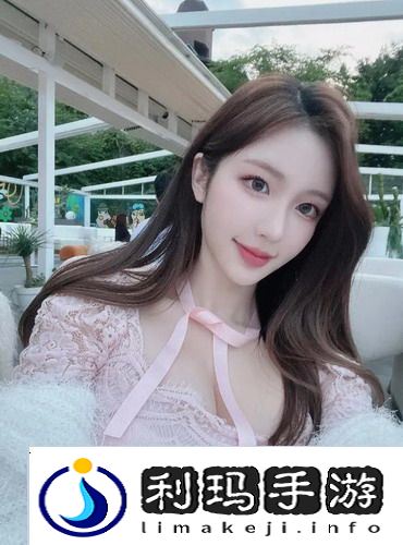 秀秀直播：让你在指尖感受无尽魅力与欢笑的互动盛宴！  