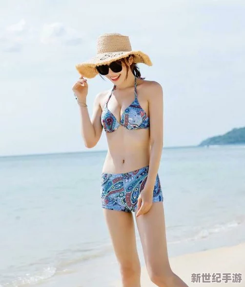 夏日海滩比基尼乳油艳舞
