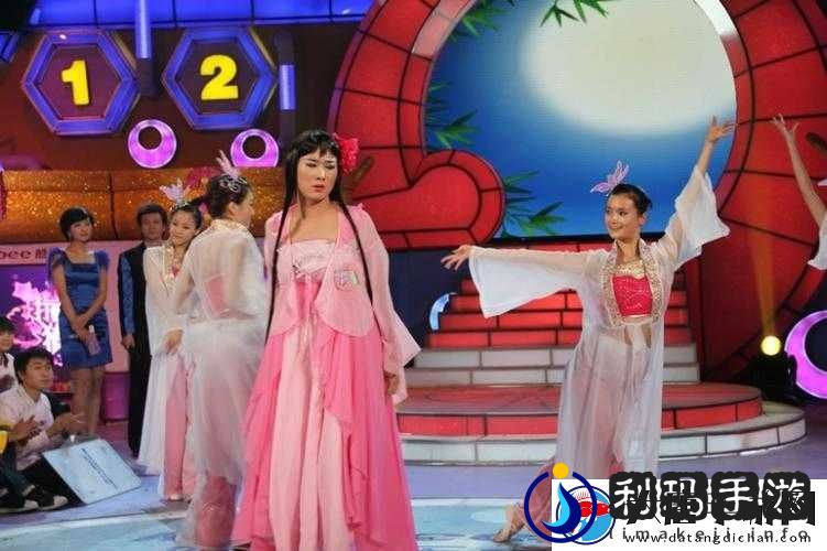 三人混战猜灯谜闹元宵,苏娅在其中扮演着怎样的角色?快来一探究竟