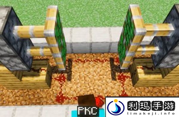 我的世界自动红石活塞门建造攻略